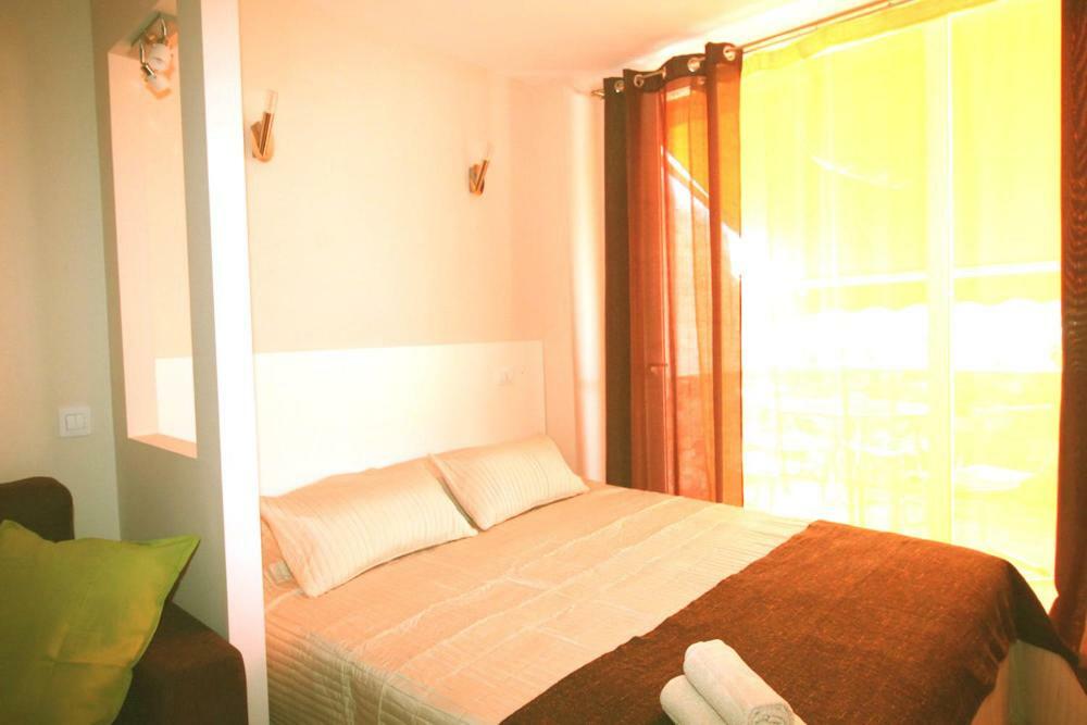 קוסטה דל סילנסיו Apartment Chaparral מראה חיצוני תמונה